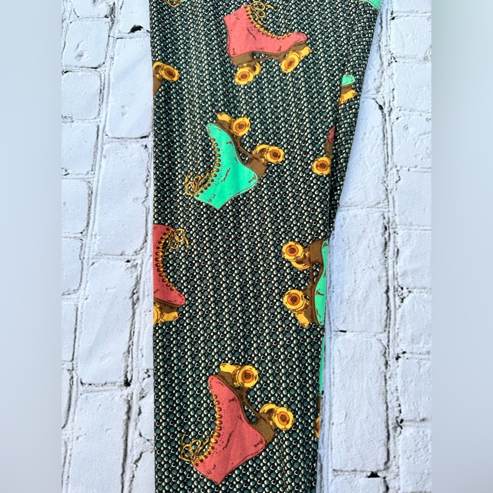Lularoe T&C Rollerskate Leggings - NWOT - Never worn!